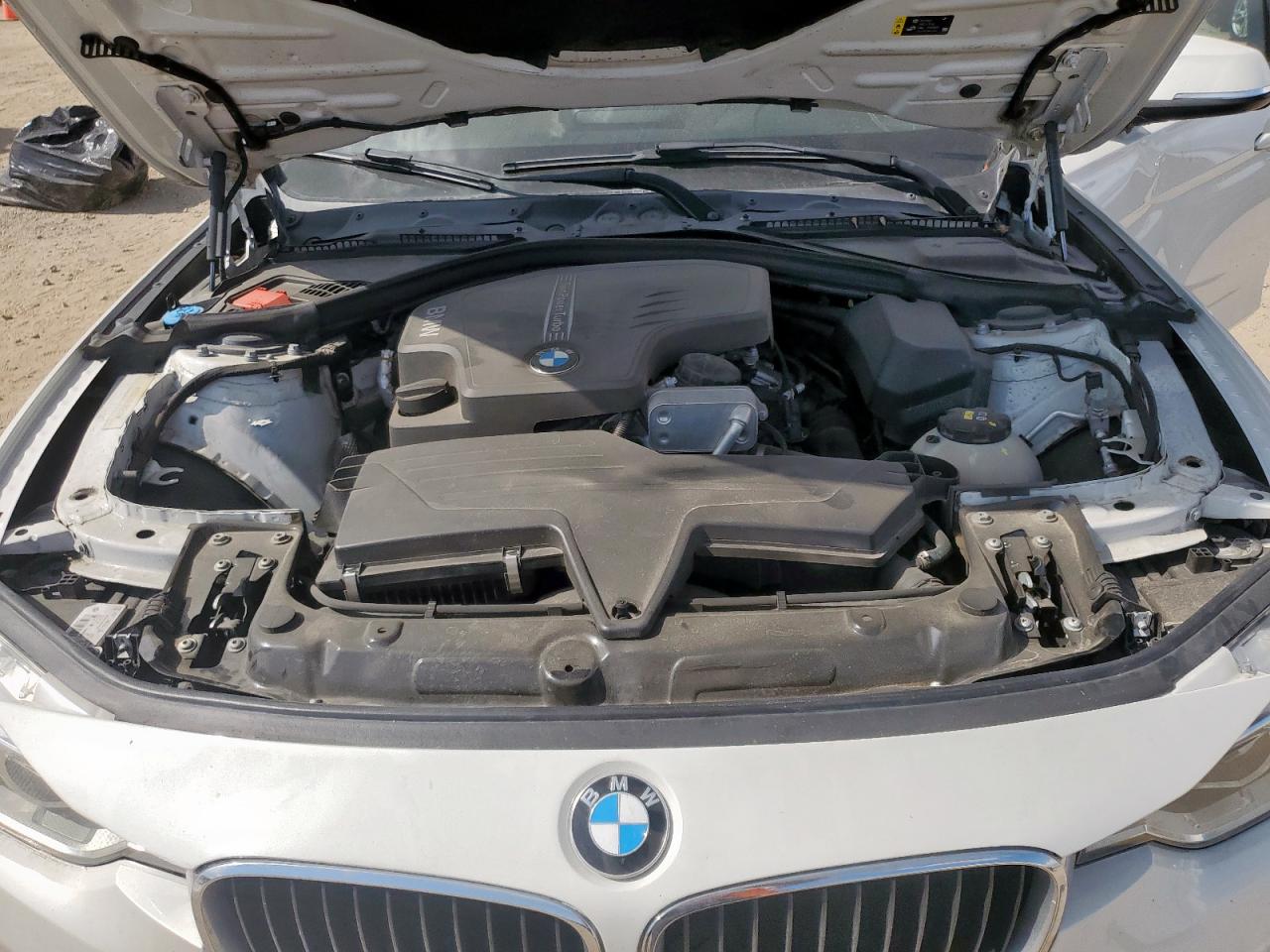 2018 BMW 320 I VIN: WBA8E1G55JNU89881 Lot: 81672605