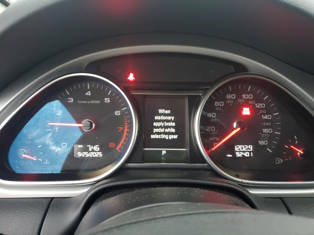 2013 Audi Q7 Premium Plus VIN: WA1LGAFE6DD011739 Lot: 82138615