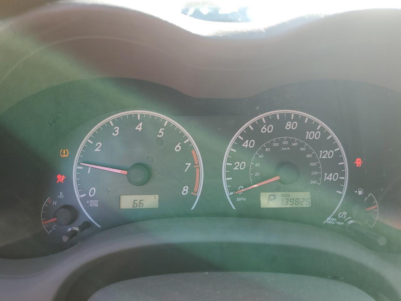 2010 Toyota Corolla Base VIN: 2T1BU4EE0AC341690 Lot: 84184655