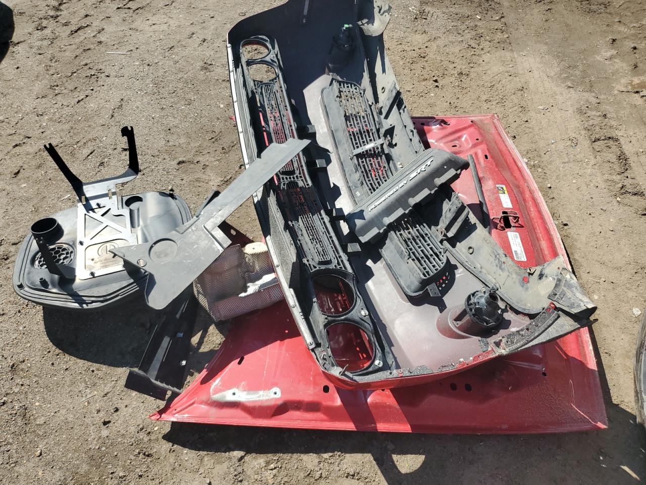 2016 Dodge Challenger R/T Scat Pack VIN: 2C3CDZFJXGH330051 Lot: 83943615