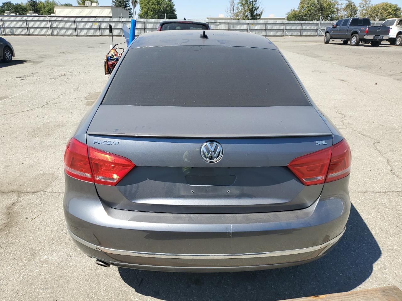 2013 Volkswagen Passat Sel VIN: 1VWCP7A38DC058109 Lot: 71280125