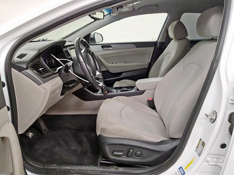  HYUNDAI SONATA 2018 Белы