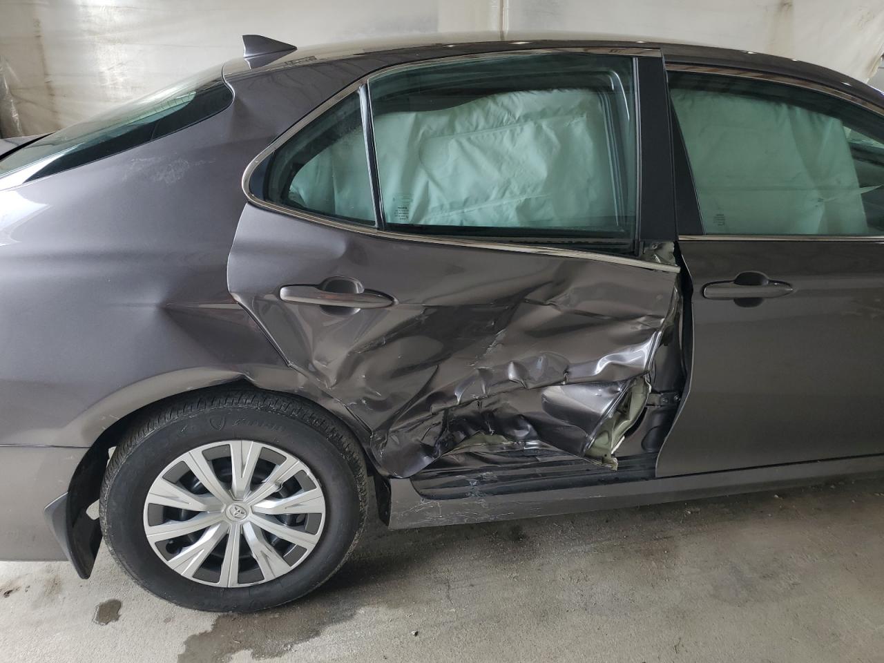 2022 Toyota Camry Le VIN: 4T1C31AK6NU575970 Lot: 83967945