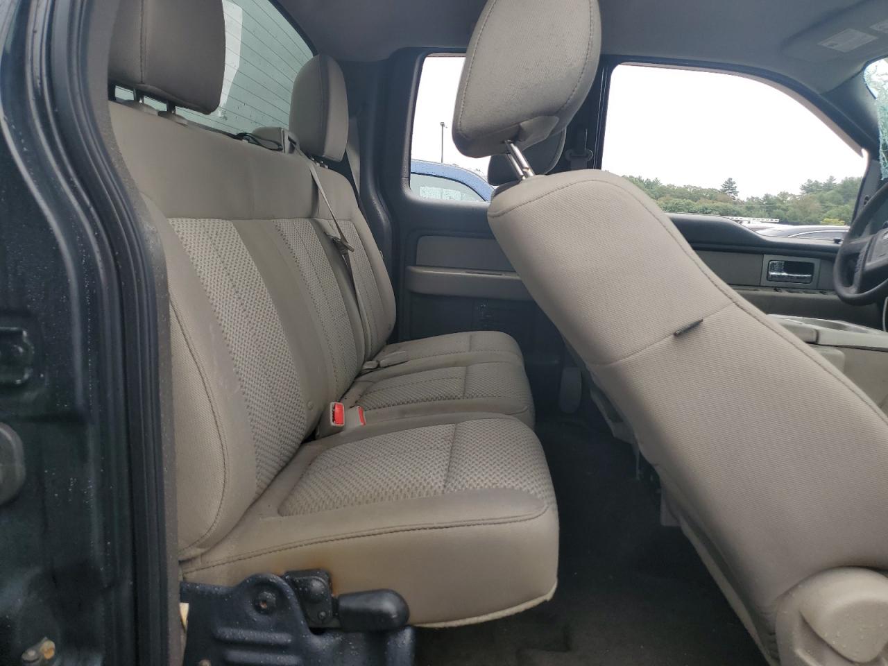 2010 Ford F150 Super Cab VIN: 1FTFX1EV7AFA17523 Lot: 81663685