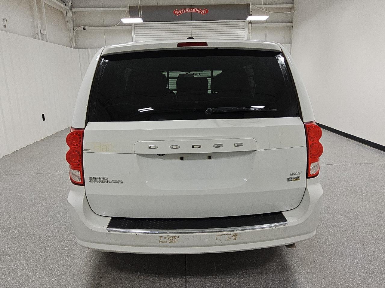 2017 Dodge Grand Caravan Sxt VIN: 2C4RDGCG0HR847924 Lot: 81512055