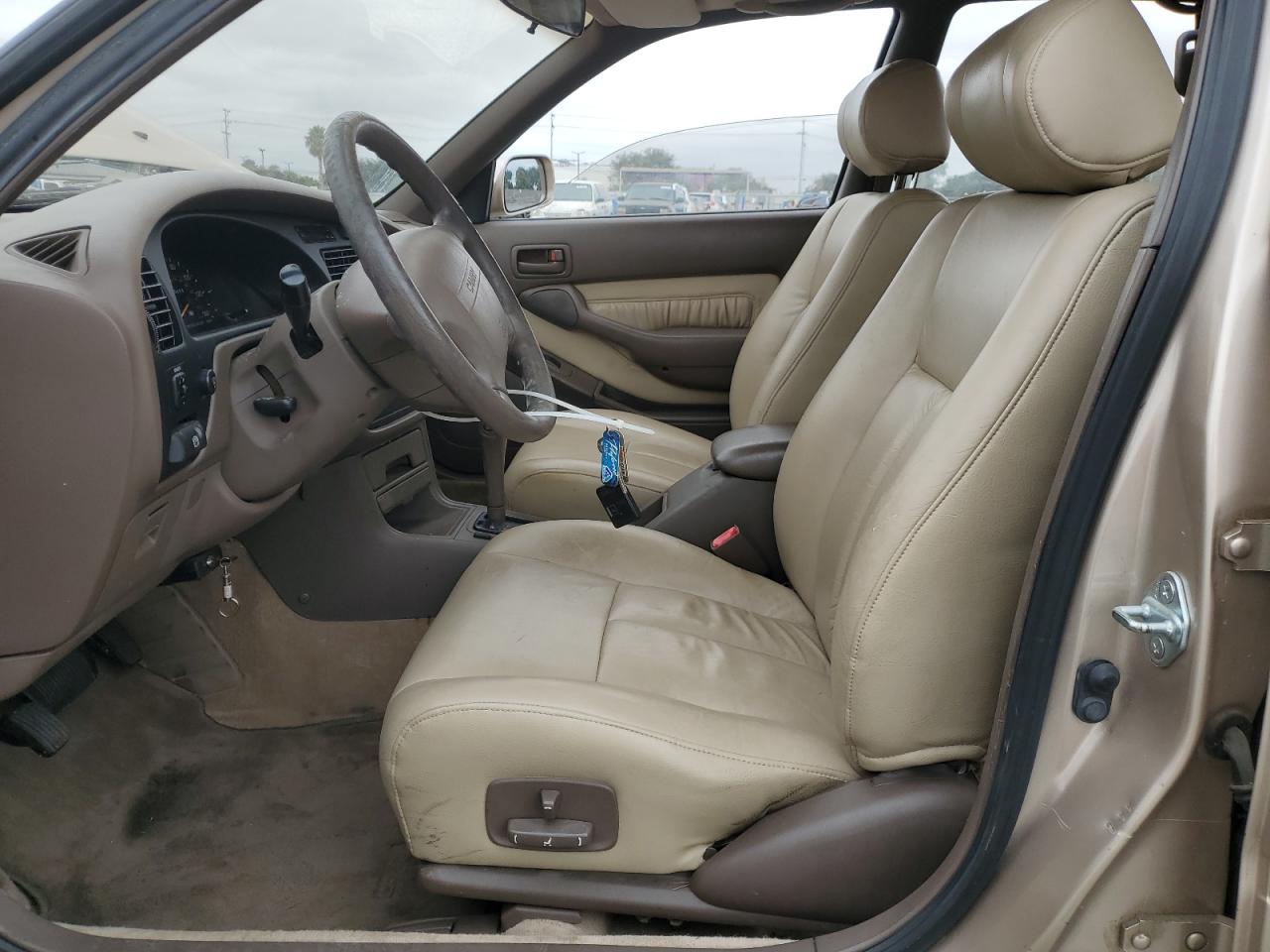 1994 Toyota Camry Xle VIN: JT2GK13E0R0069251 Lot: 80407885