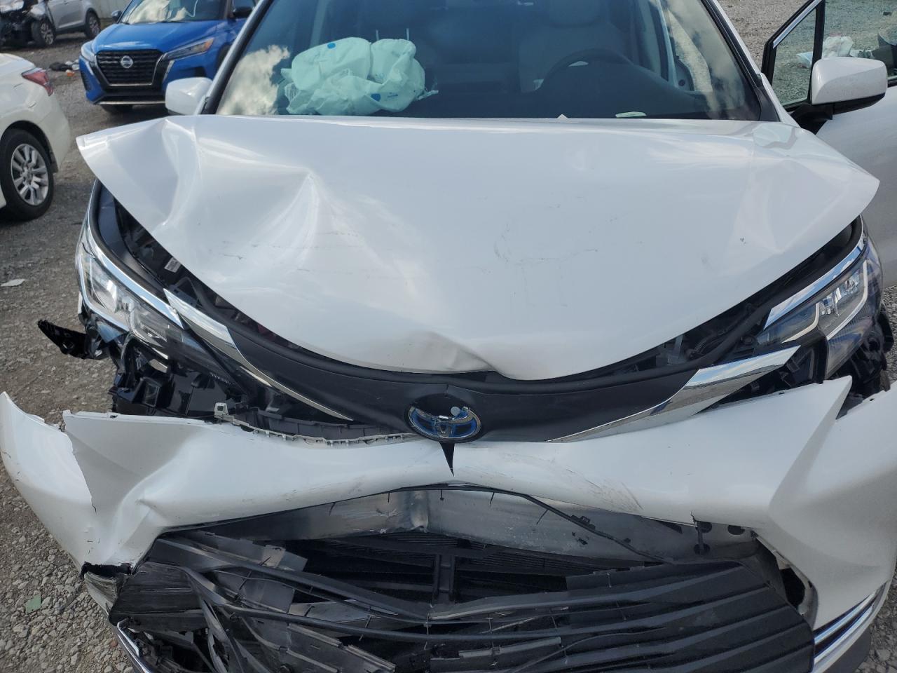 2023 Toyota Sienna Xle VIN: 5TDJRKEC3PS177528 Lot: 81855855