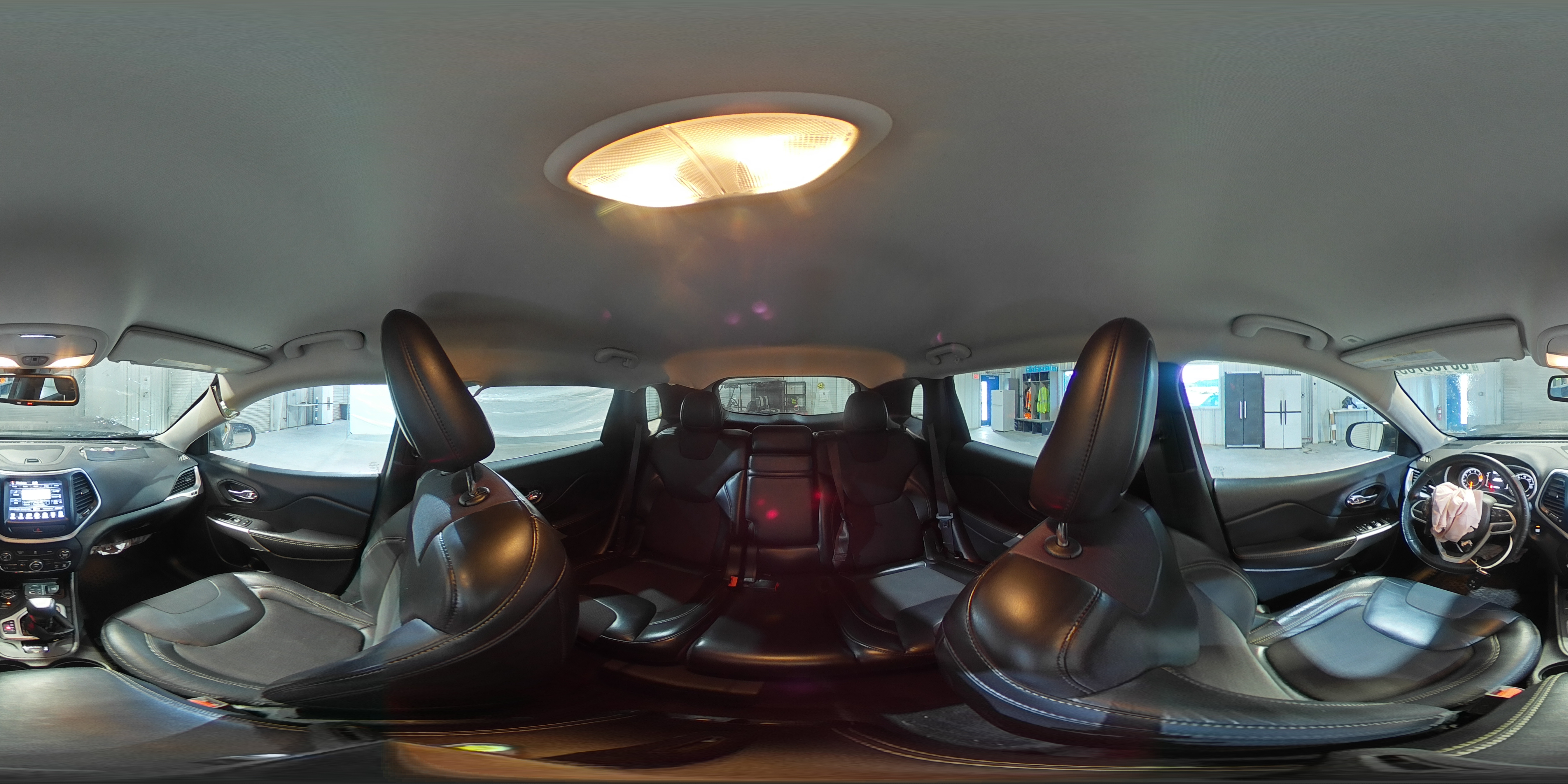 2018 Jeep Cherokee Latitude Plus VIN: 1C4PJMLB7JD530296 Lot: 80156765