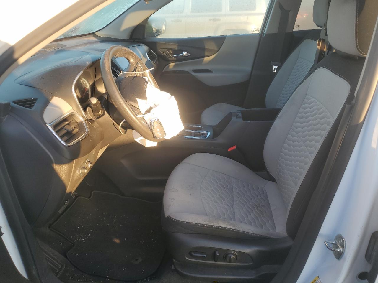 2020 Chevrolet Equinox Ls VIN: 3GNAXHEV7LS514824 Lot: 81888795