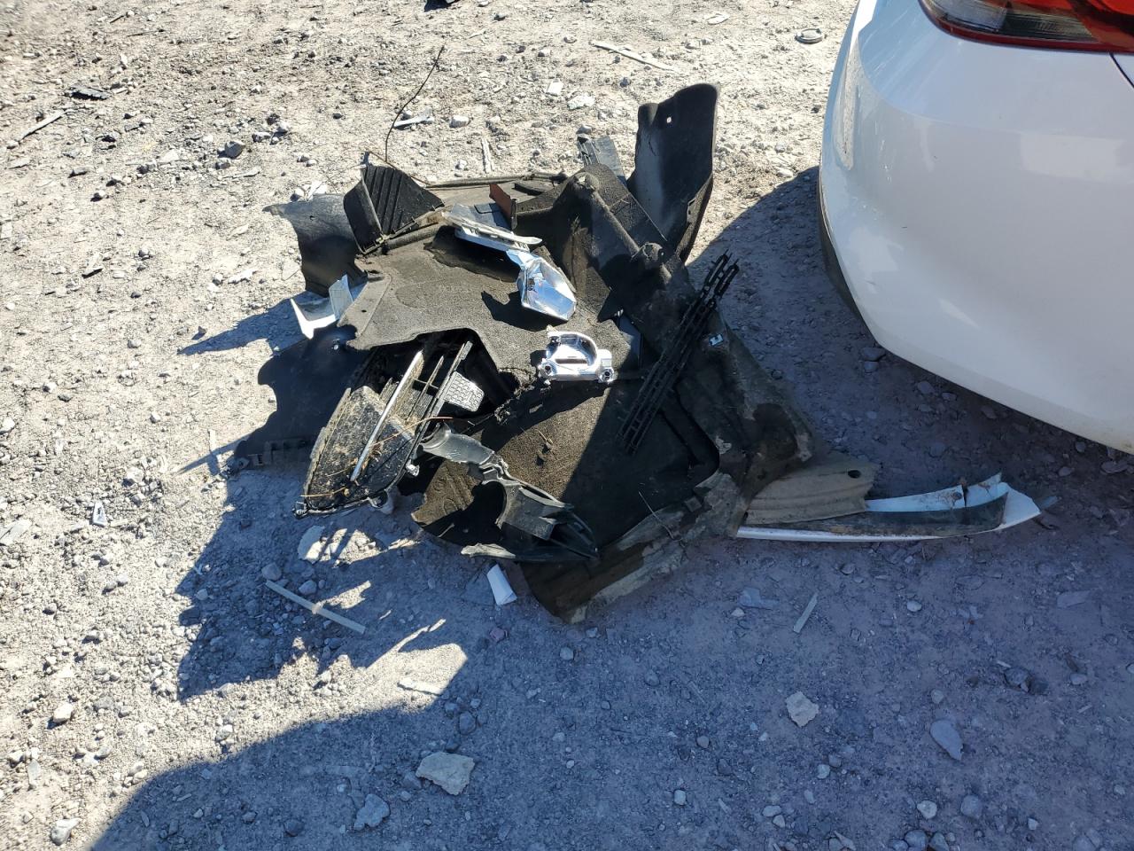 2018 Kia Optima Lx VIN: 5XXGT4L39JG185944 Lot: 80305455