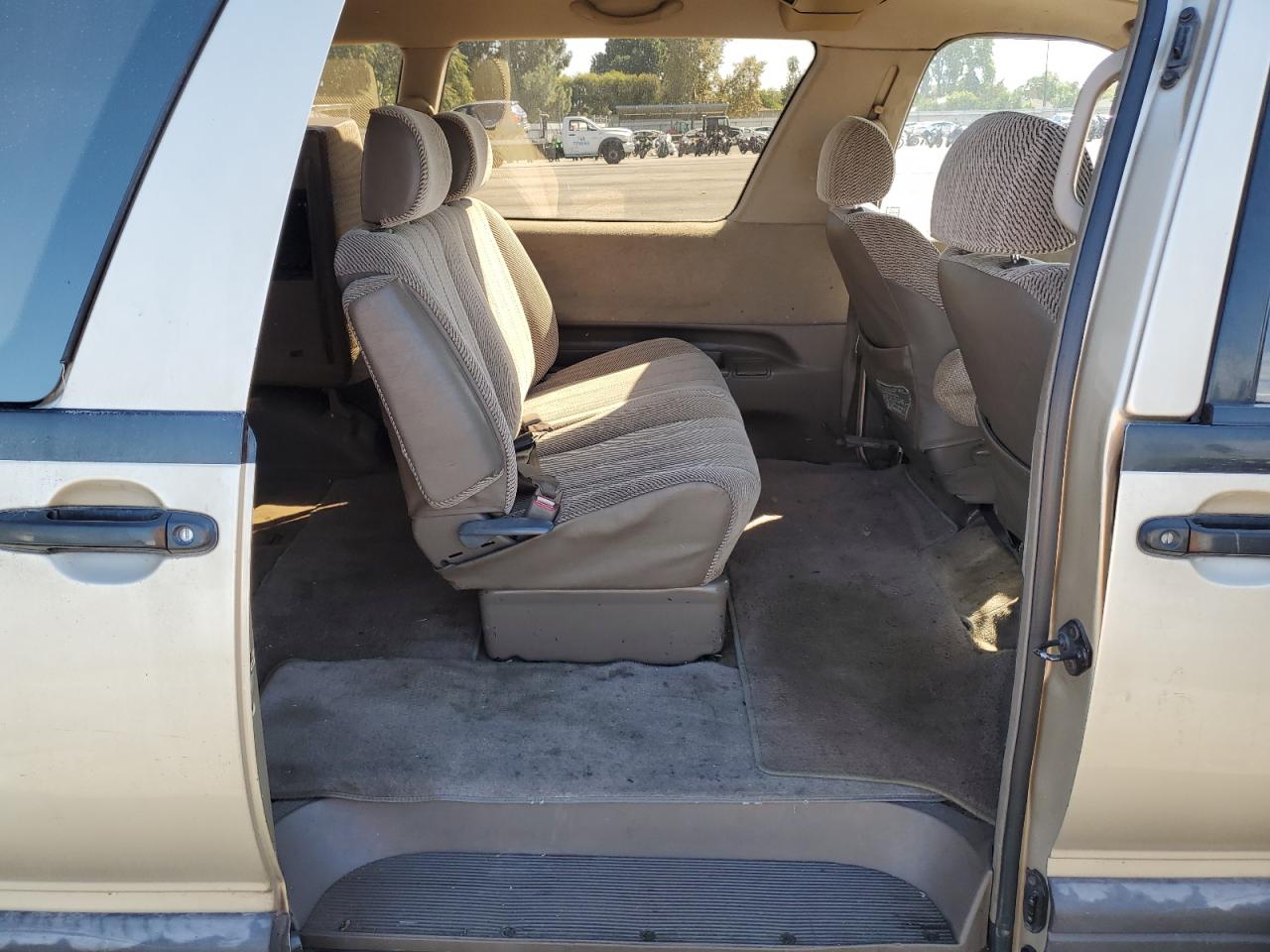 1995 Toyota Previa Le VIN: JT3AC14R1S1161906 Lot: 81917465