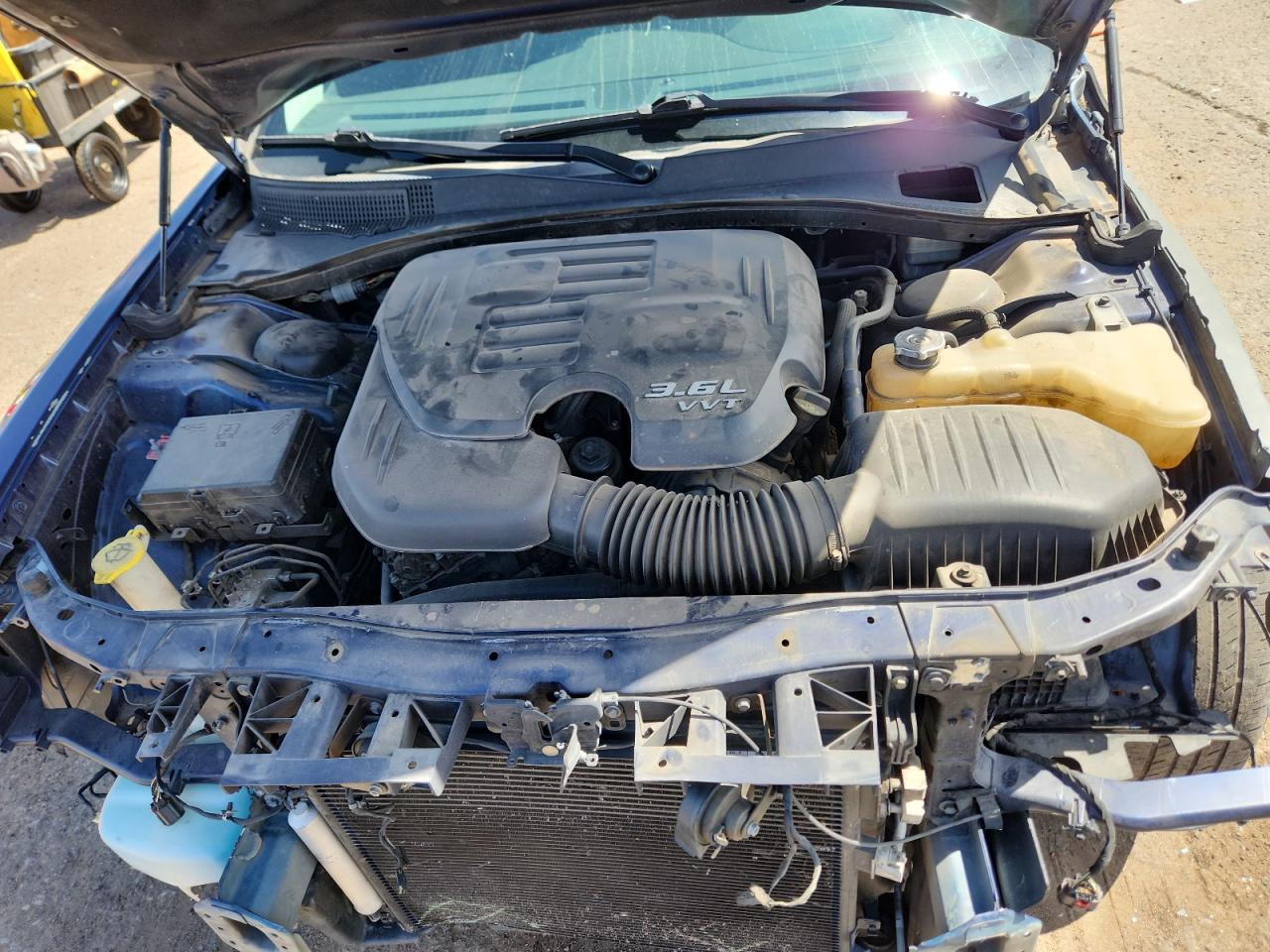 2015 Chrysler 300 Limited VIN: 2C3CCAAG4FH801951 Lot: 80984195