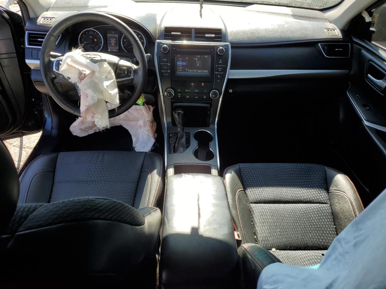 2015 Toyota Camry Le VIN: 4T1BF1FK1FU475868 Lot: 83843345