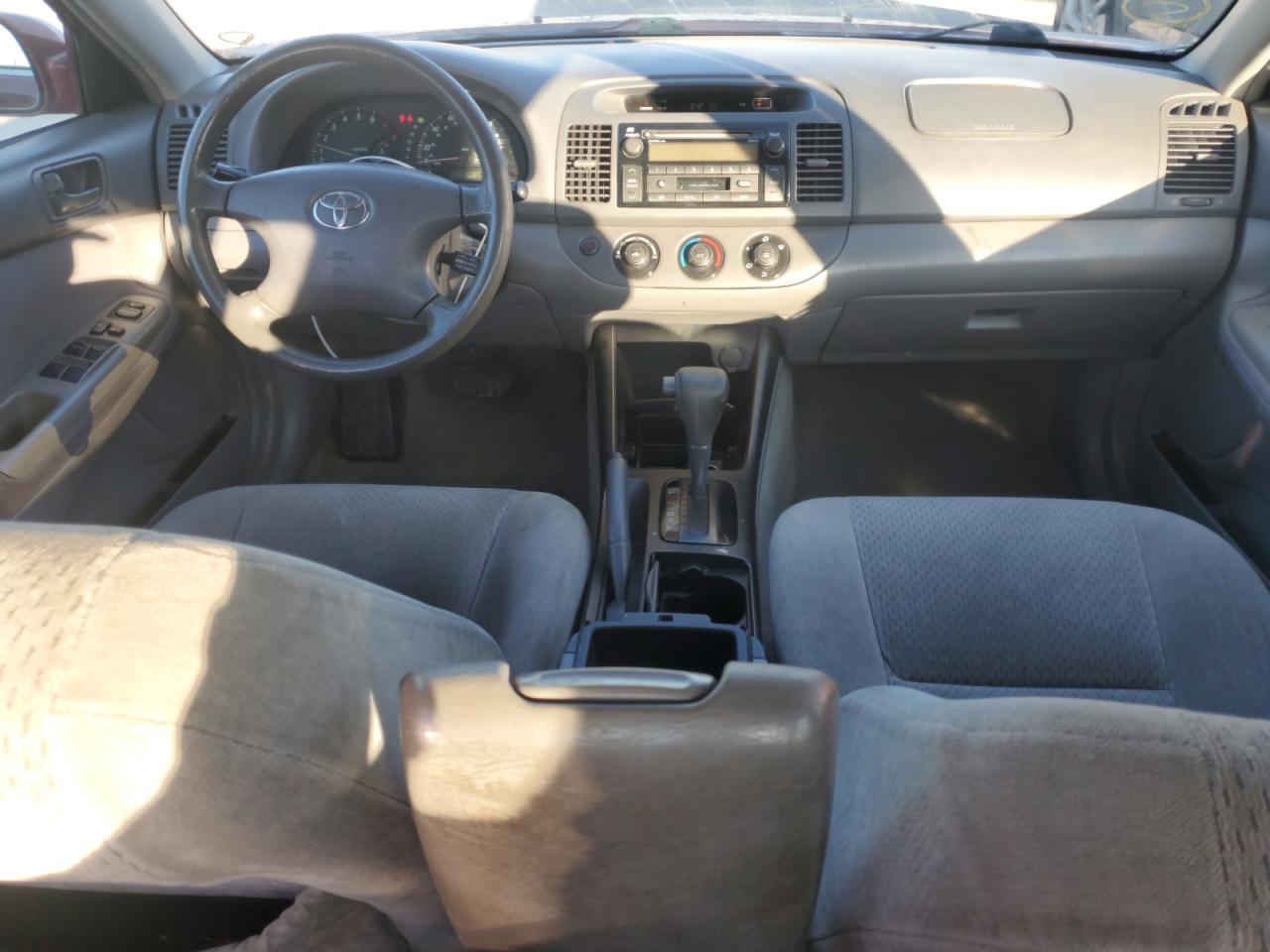 2004 Toyota Camry Le VIN: 4T1BE32K34U315833 Lot: 71597355