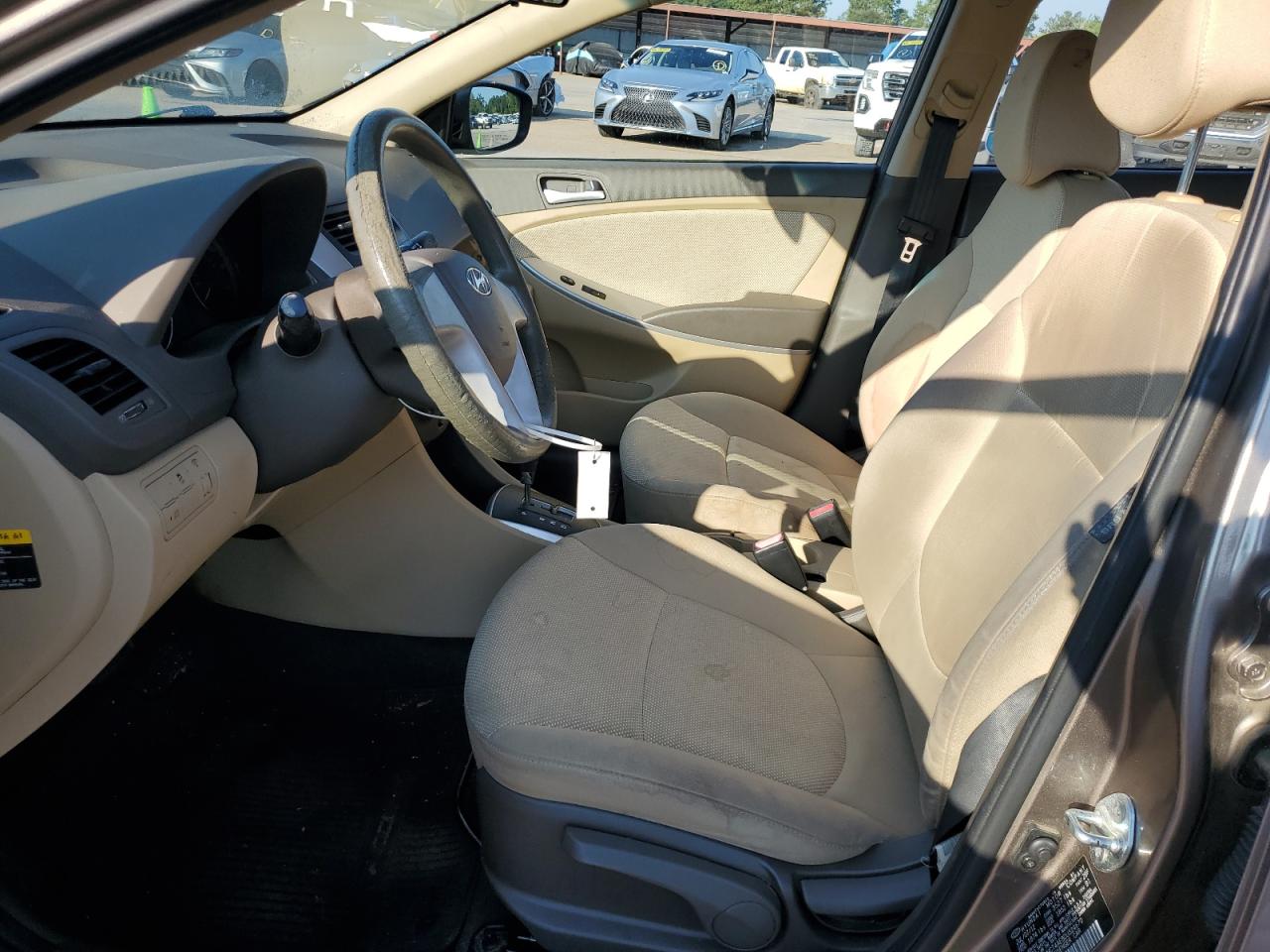 2013 Hyundai Accent Gls VIN: KMHCT4AE8DU324670 Lot: 71440335