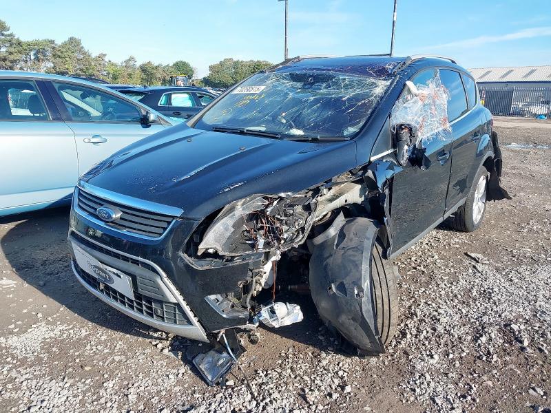 FORD KUGA TITAN 2011