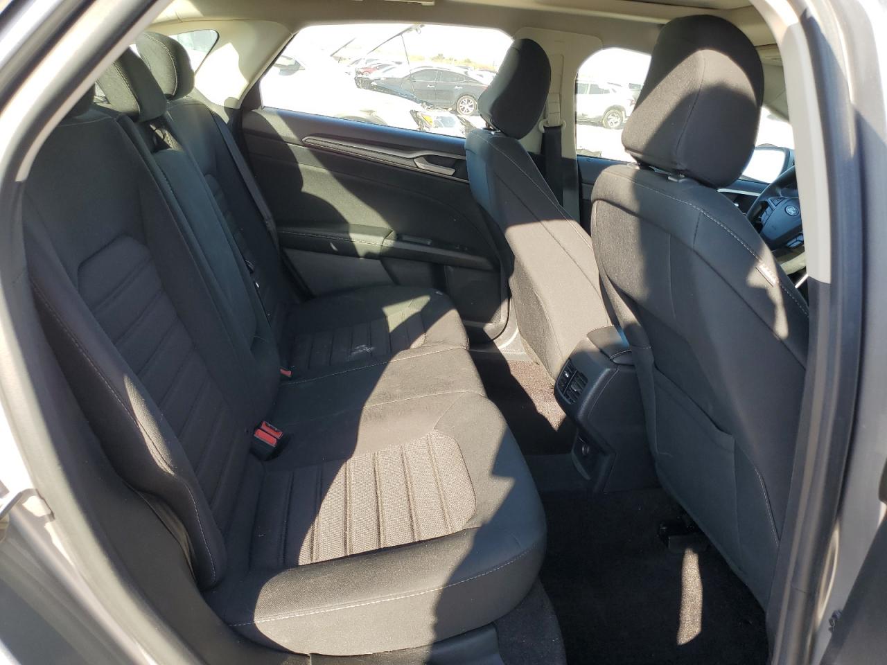 2020 Ford Fusion Se VIN: 3FA6P0T97LR212226 Lot: 84047395