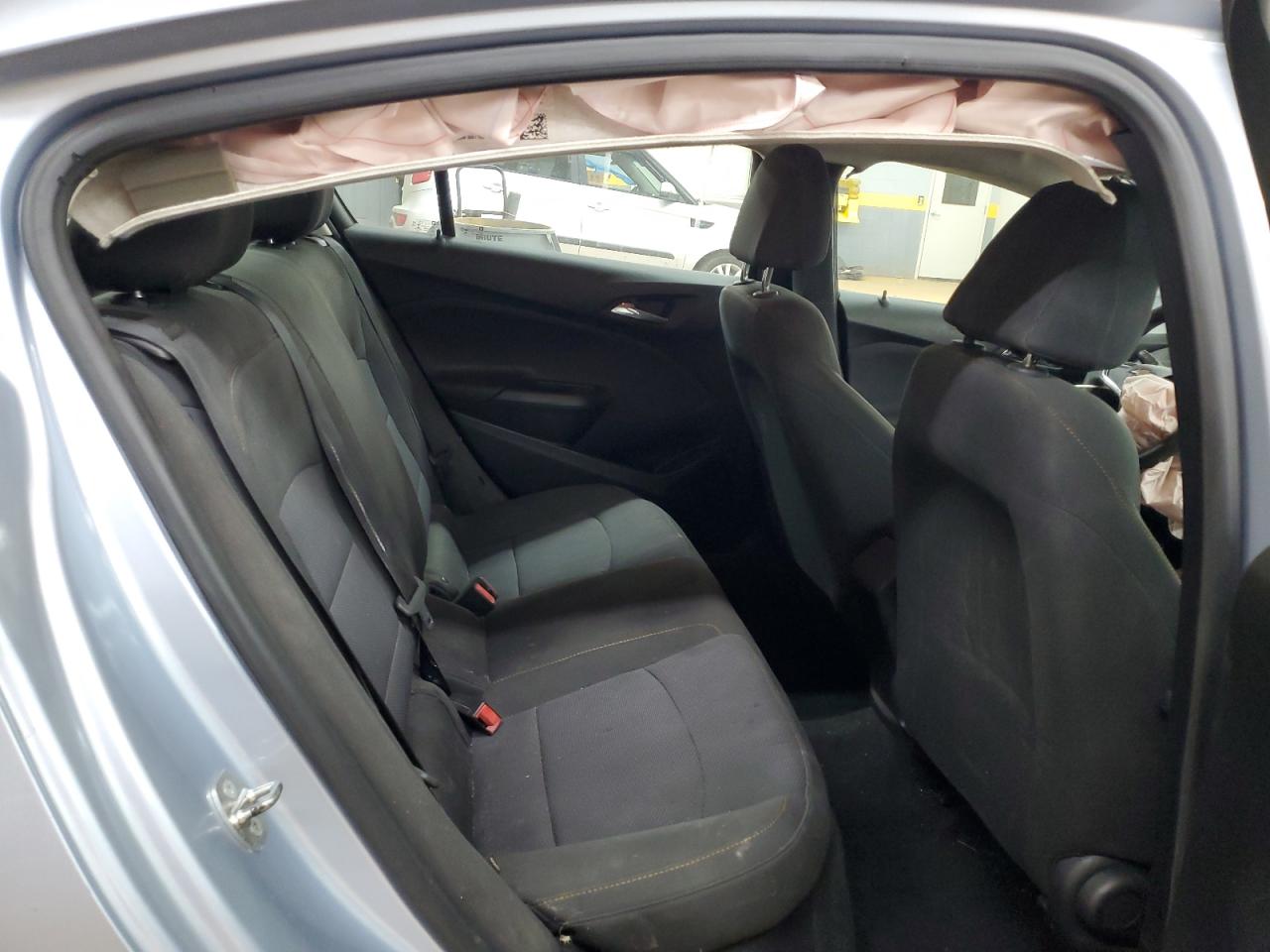 2018 Chevrolet Cruze Ls VIN: 1G1BC5SMXJ7208885 Lot: 80859825