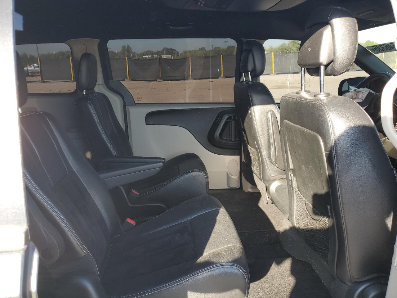 2017 Dodge Grand Caravan Sxt VIN: 2C4RDGCG8HR590172 Lot: 84546335