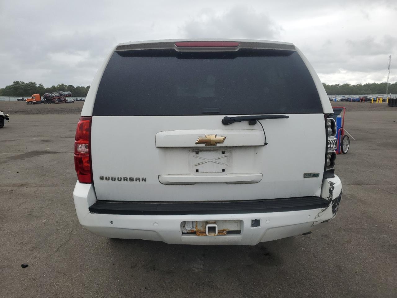 2011 Chevrolet Suburban K1500 Lt VIN: 1GNSKJE31BR319280 Lot: 81043025