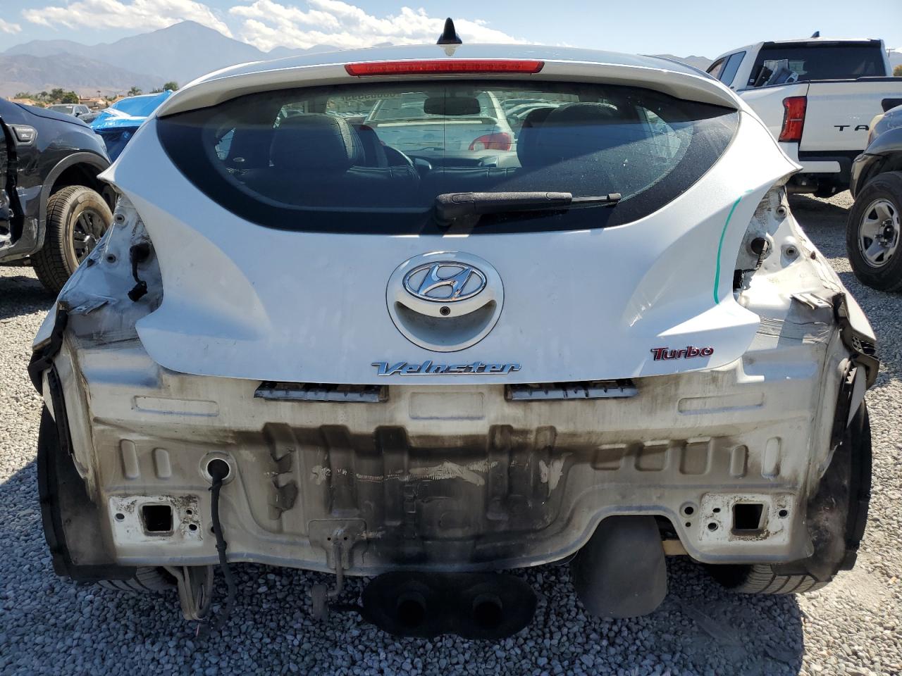 2014 Hyundai Veloster Turbo VIN: KMHTC6AE2EU204022 Lot: 80685595