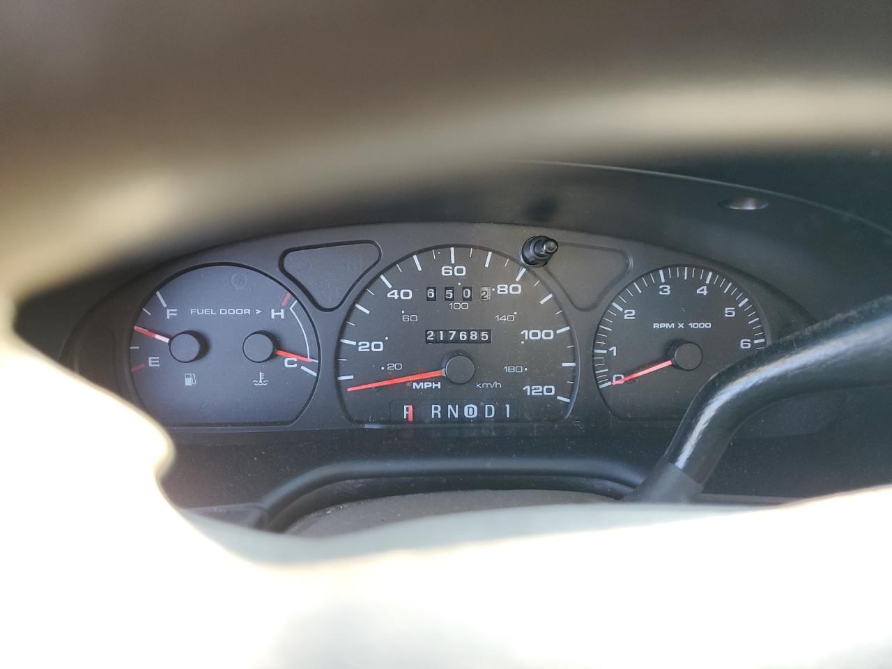 2002 Ford Taurus Se VIN: 1FAFP53U32A147885 Lot: 80463205