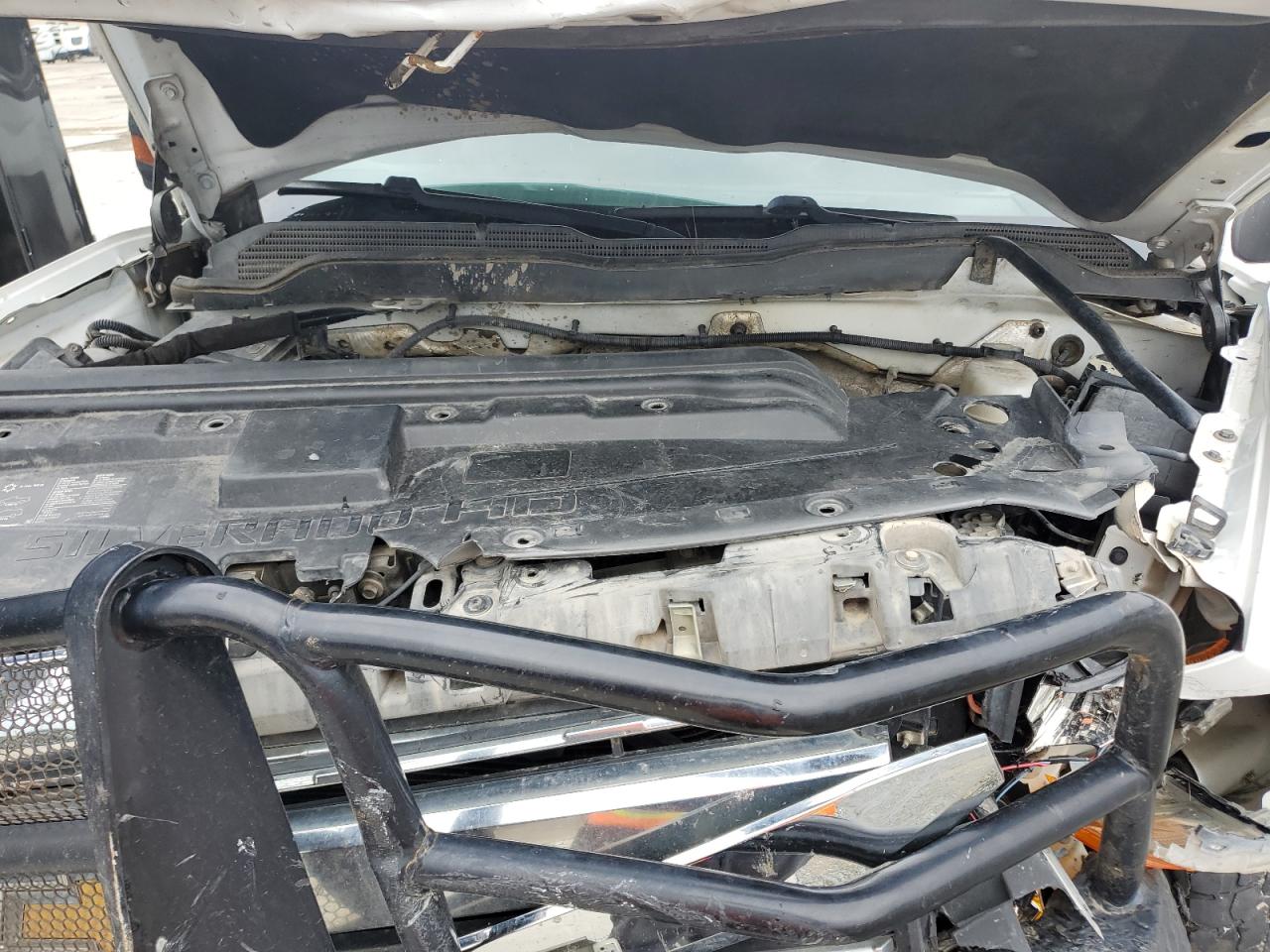 2017 Chevrolet Silverado K2500 Heavy Duty VIN: 1GC2KUEG2HZ335395 Lot: 81895925