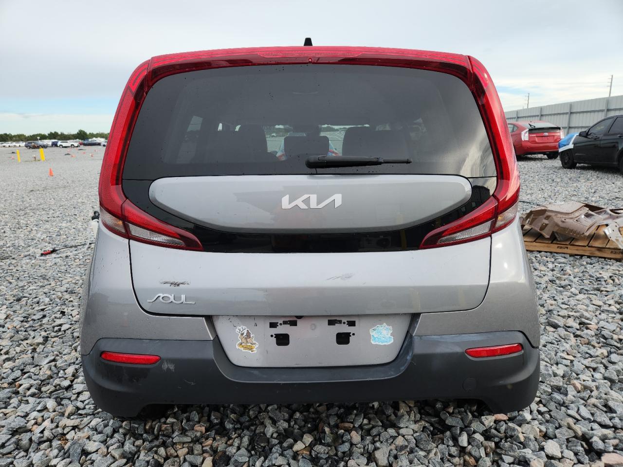 2022 Kia Soul Lx VIN: KNDJ23AU7N7826358 Lot: 82029525