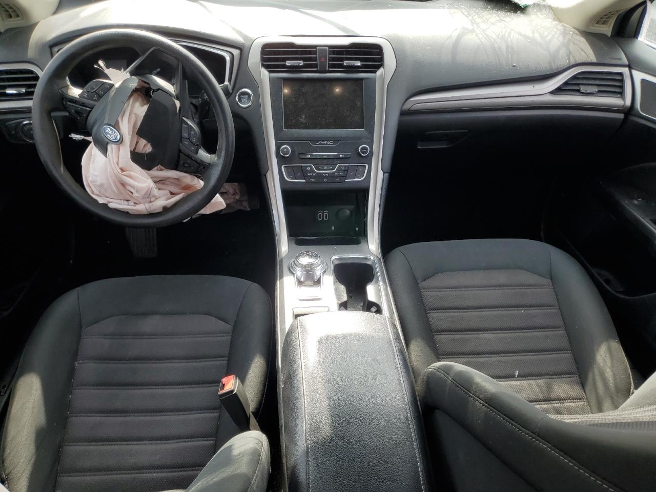 2019 Ford Fusion Se VIN: 3FA6P0T90KR237984 Lot: 81565045