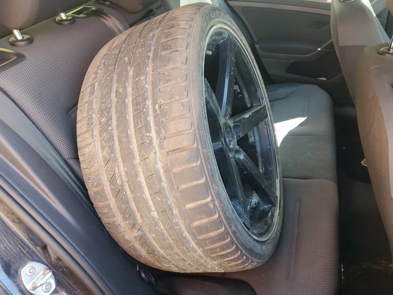 2021 Volkswagen Golf VIN: 3VWG57AU1MM013897 Lot: 82142205