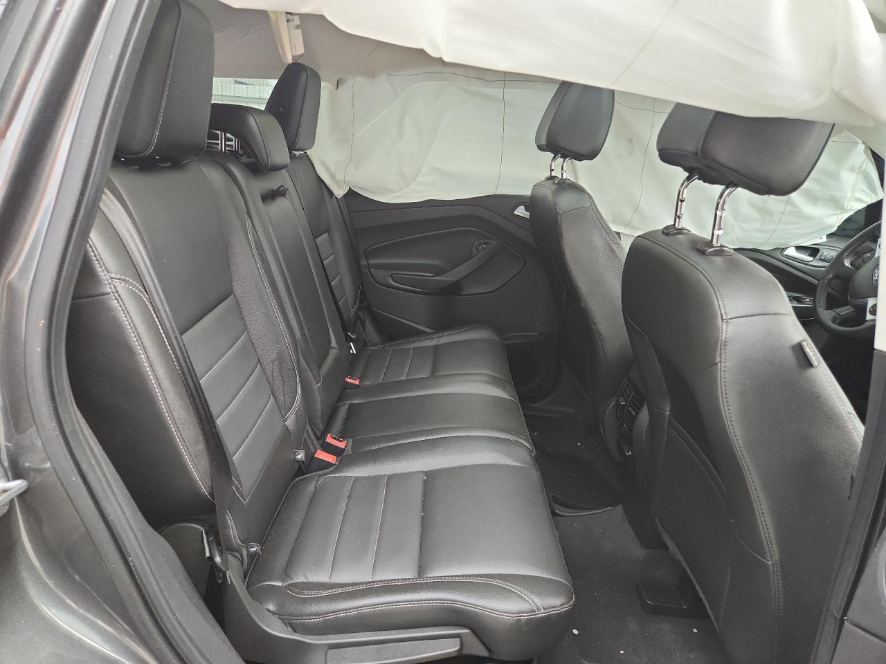 2015 Ford Escape Titanium VIN: 1FMCU9J9XFUA88037 Lot: 81329605