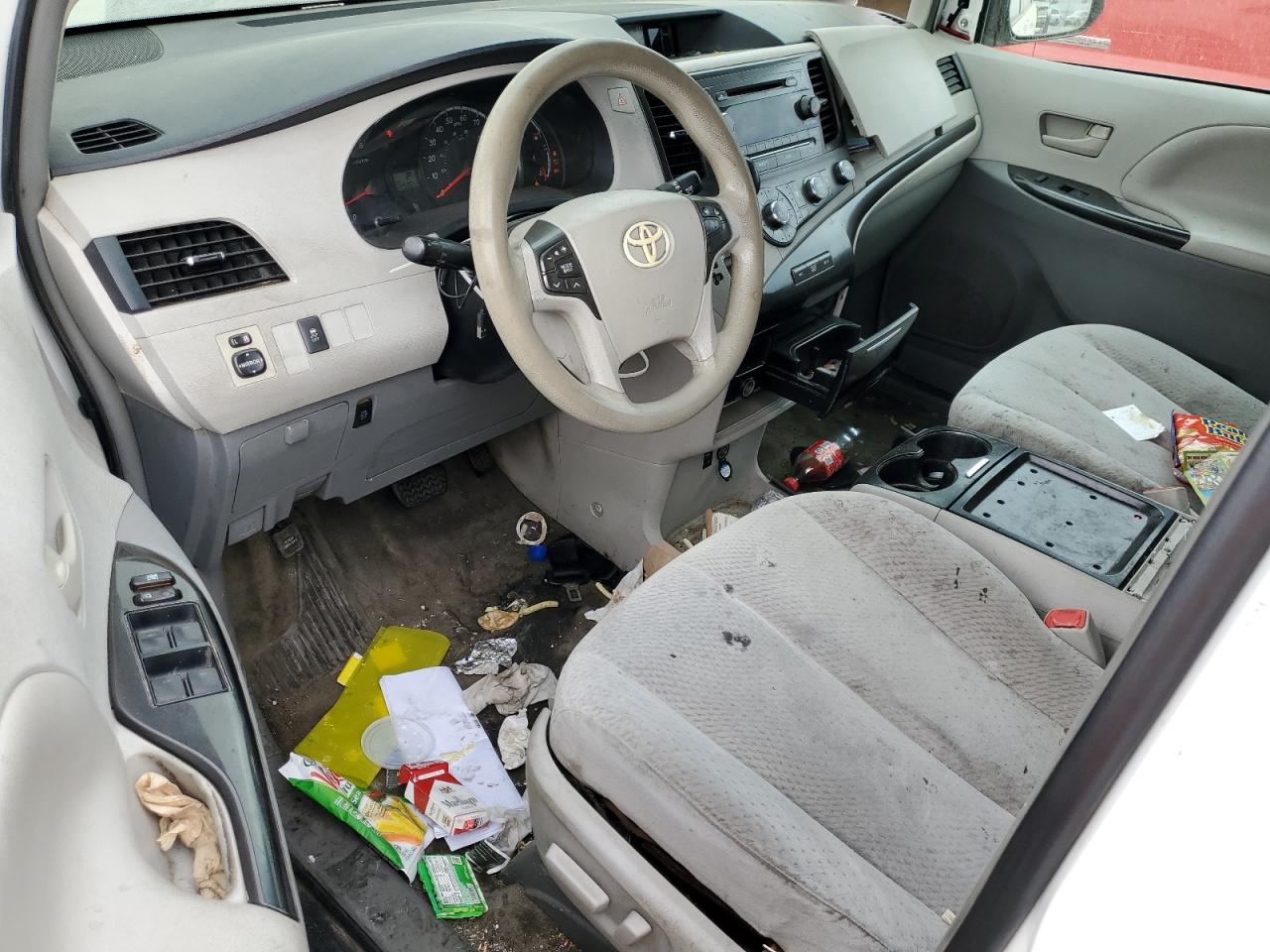 2012 Toyota Sienna Le VIN: 5TDKK3DC9CS225253 Lot: 81775445