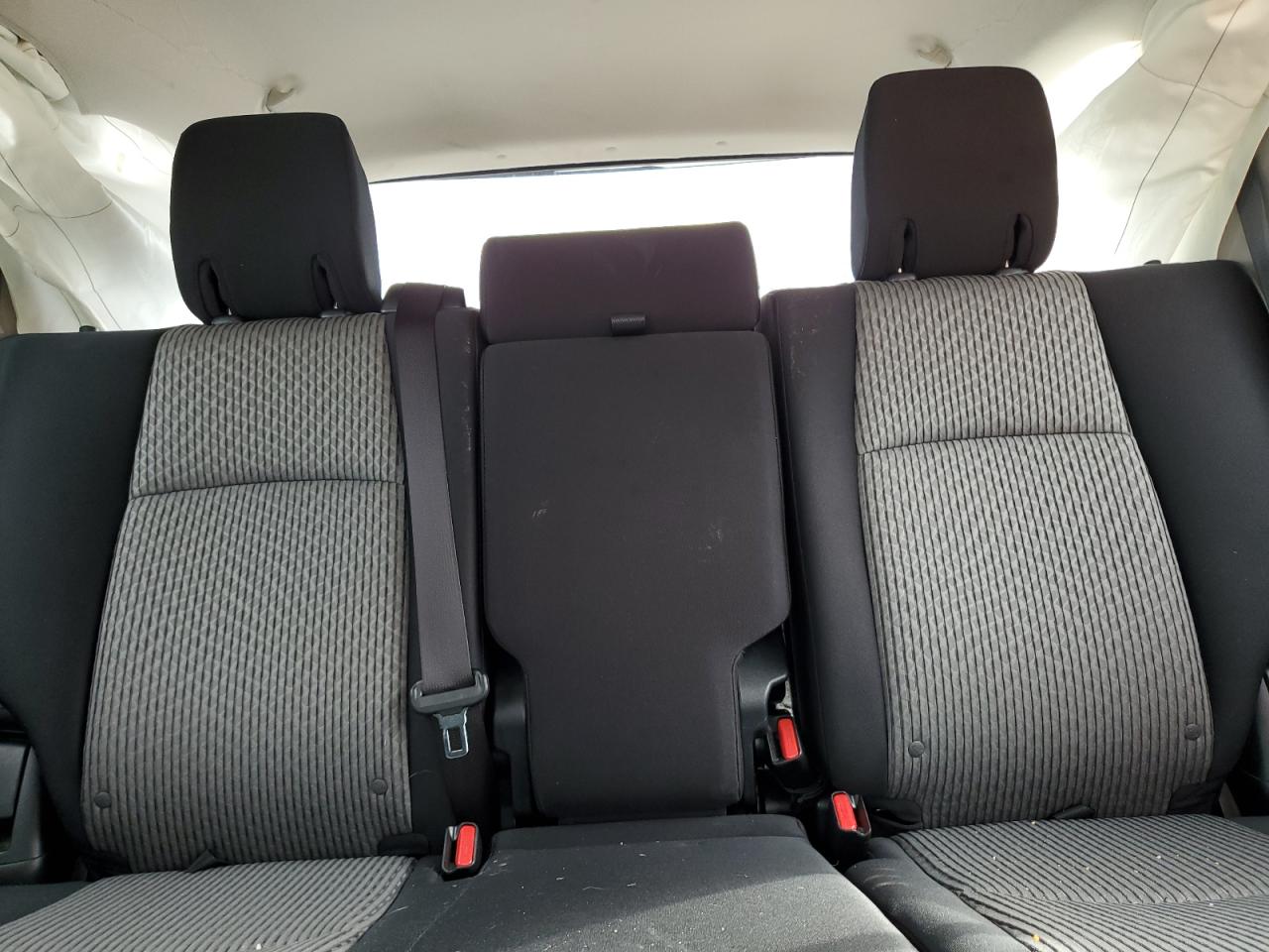 2024 Toyota 4Runner Sr5/Sr5 Premium VIN: JTEMU5JR4R6253554 Lot: 81639335