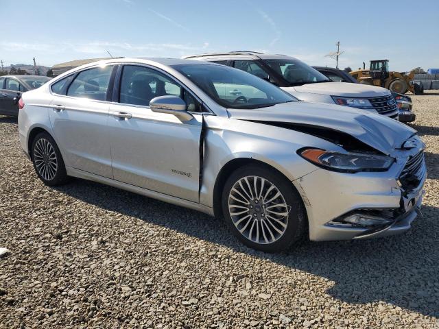  FORD FUSION 2017 Серебристый