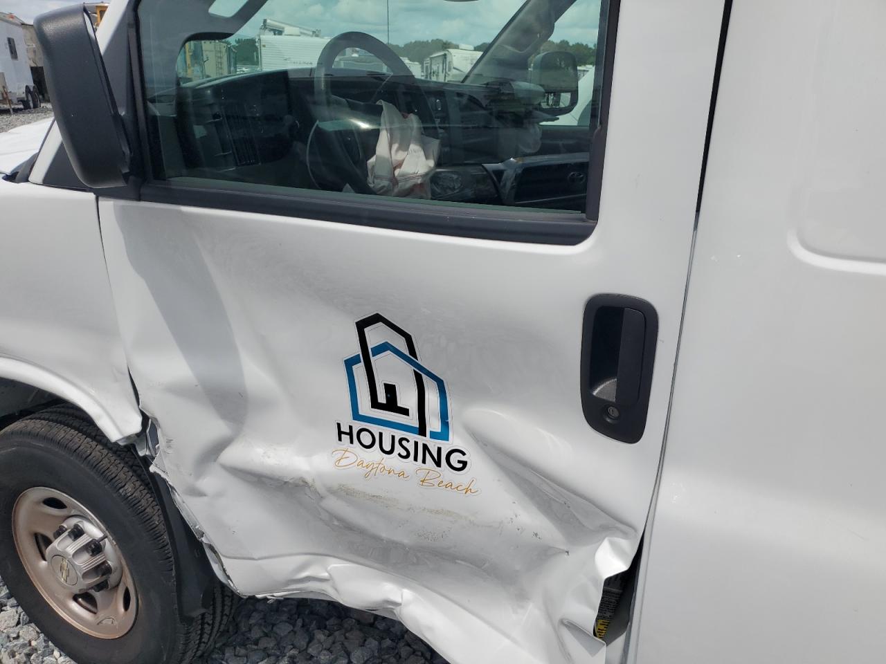 2025 Chevrolet Express G2500 VIN: 1GCWGBF74S1149045 Lot: 71021035