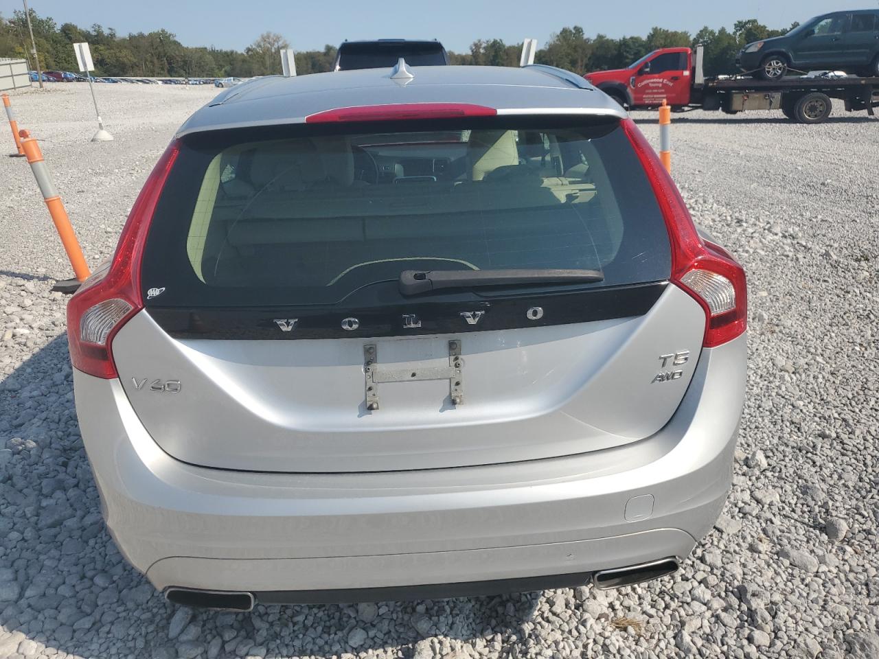2015 Volvo V60 Premier VIN: YV1612SB2F1210369 Lot: 80248705