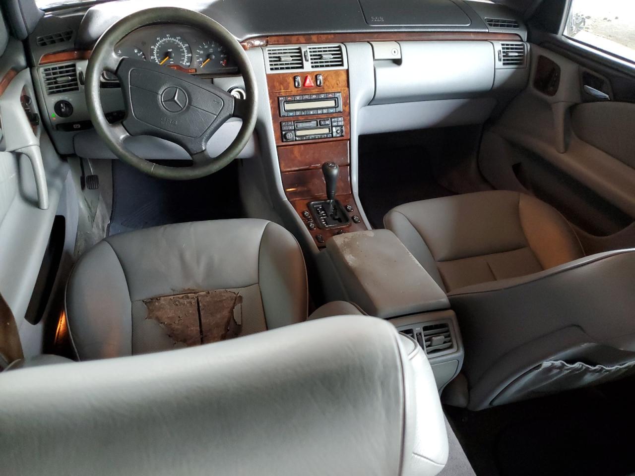 1997 Mercedes-Benz E 320 VIN: WDBJF55F0VA401089 Lot: 83848065