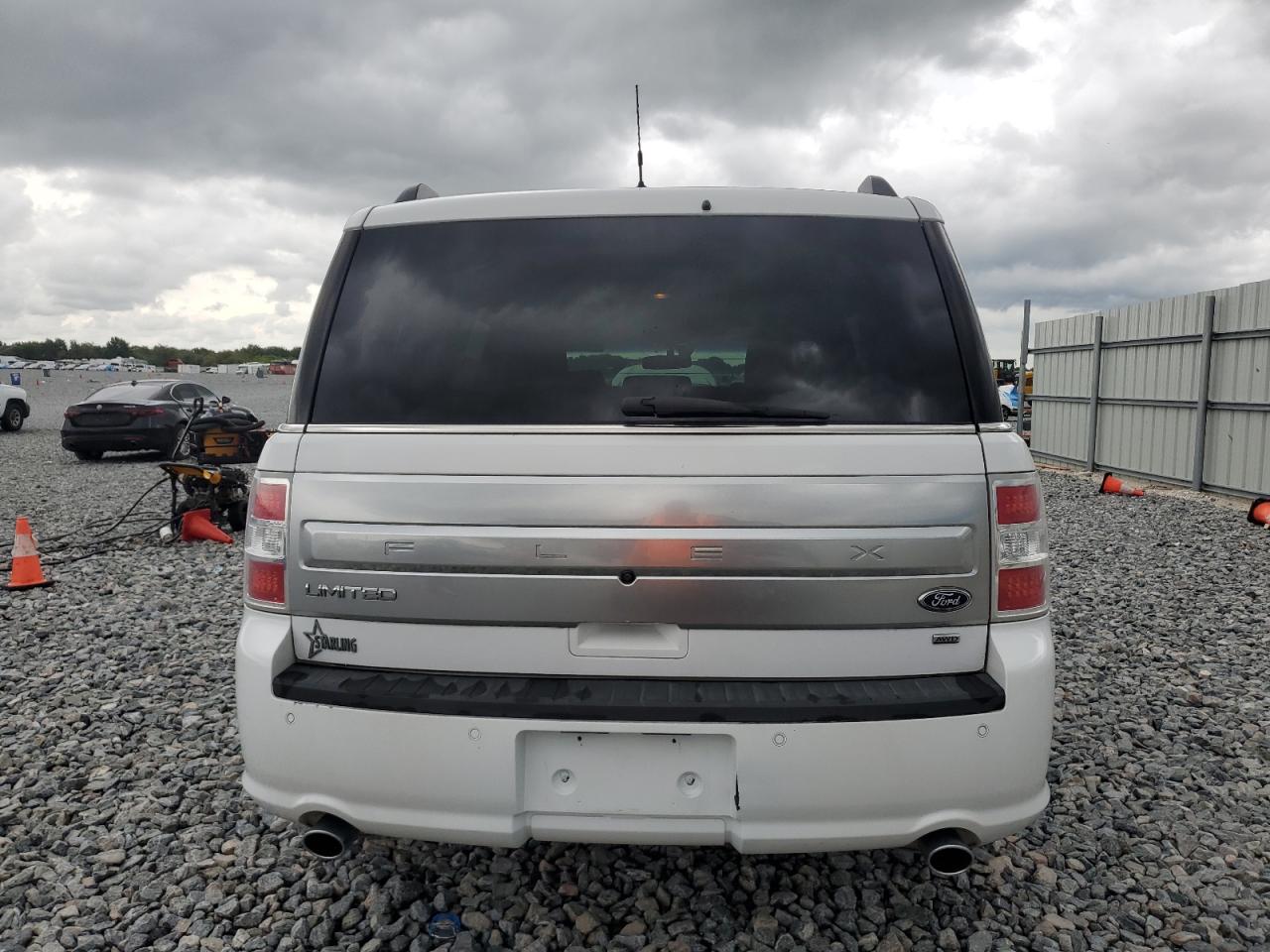 2017 Ford Flex Limited VIN: 2FMHK6D84HBA14117 Lot: 81087095