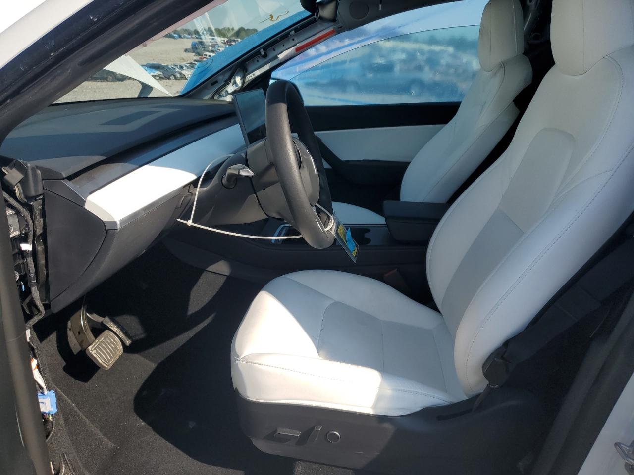 2022 Tesla Model Y VIN: 7SAYGDEE4NF510258 Lot: 80111465