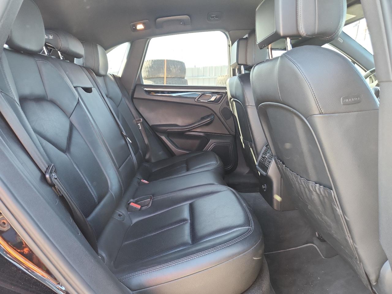 2016 Porsche Macan S VIN: WP1AB2A56GLB48634 Lot: 80916515