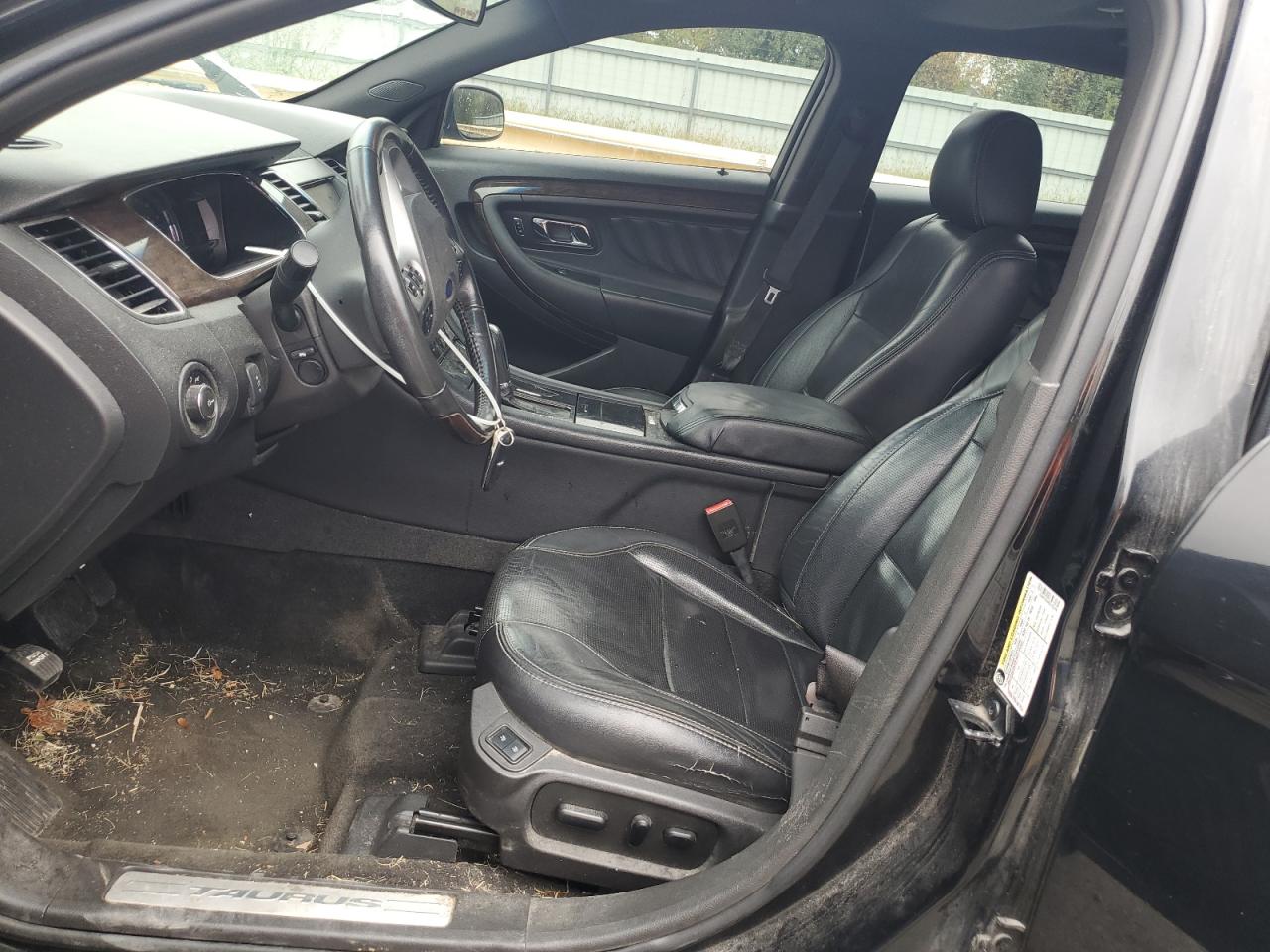 2013 Ford Taurus Limited VIN: 1FAHP2F83DG103326 Lot: 81303415