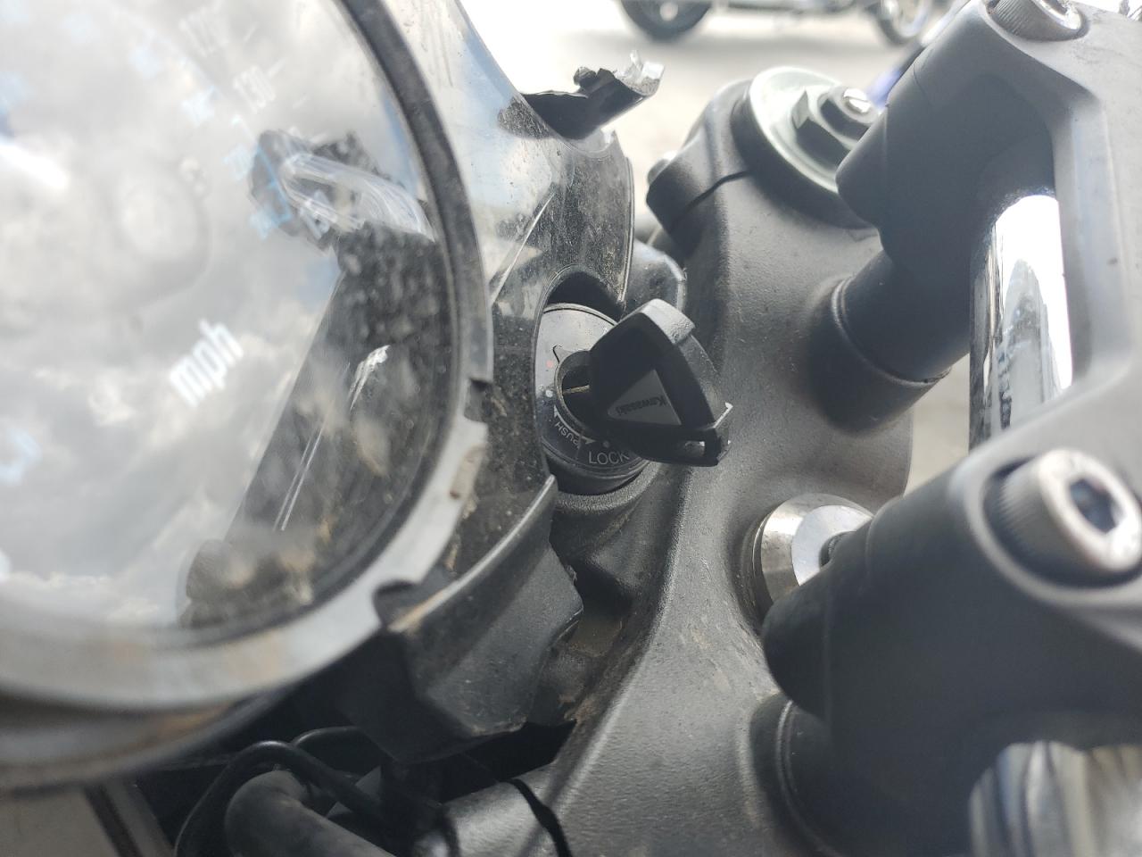 2022 Kawasaki Zr900 R VIN: JKAZR2C11NA065464 Lot: 80321915