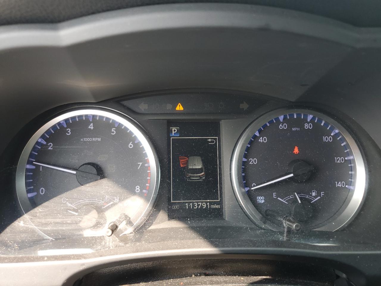 2018 Toyota Highlander Le VIN: 5TDBZRFH0JS870054 Lot: 71733345