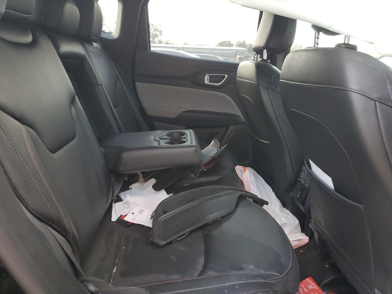 2023 Jeep Compass Latitude Lux VIN: 3C4NJDFN5PT571770 Lot: 83830755