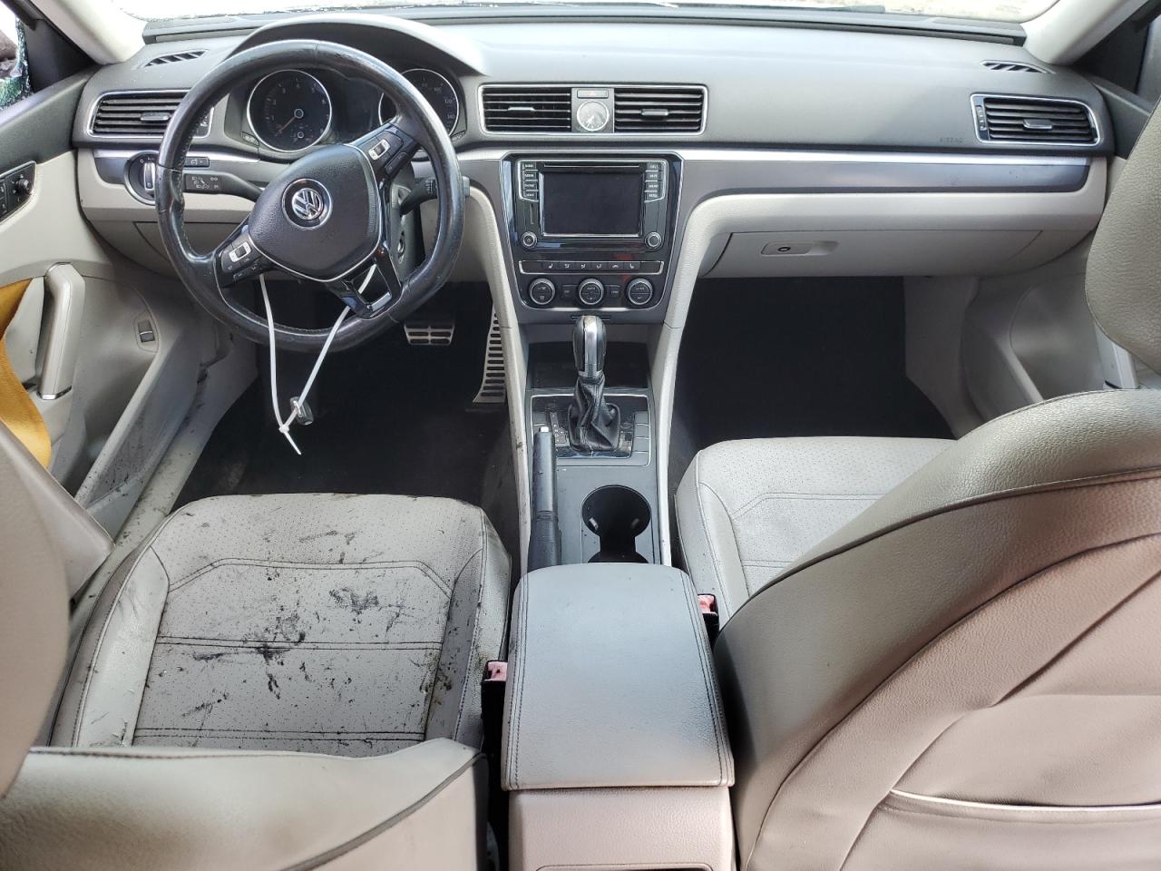 2017 Volkswagen Passat R-Line VIN: 1VWDT7A37HC001437 Lot: 80703885