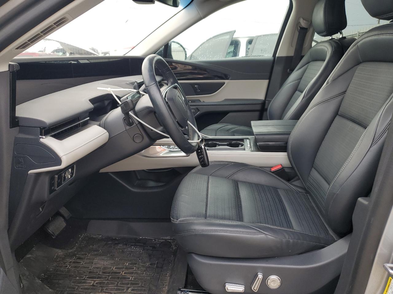 2024 Lincoln Nautilus Reserve VIN: 5LMPJ8K47RJ797700 Lot: 81308955