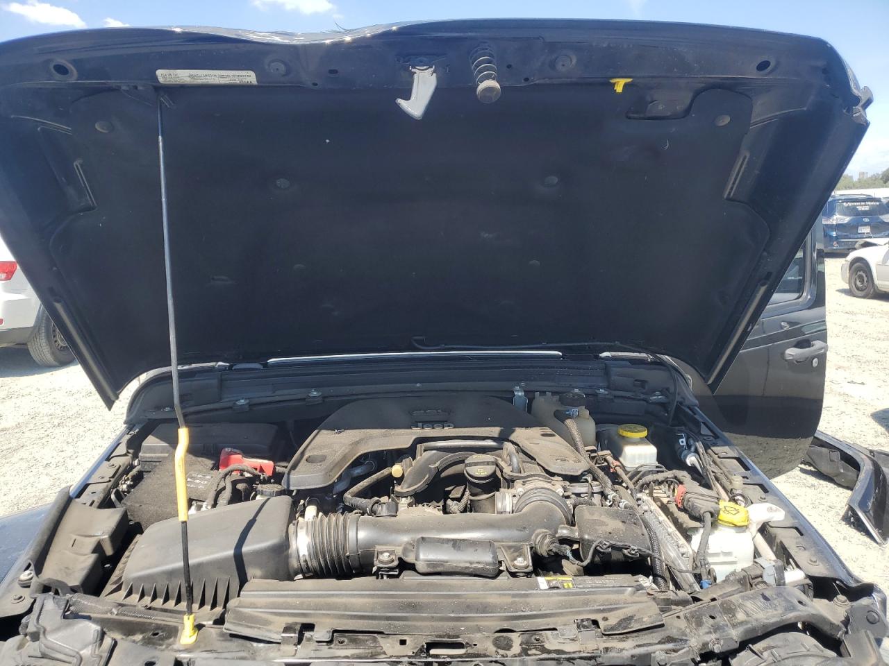 2019 Jeep Wrangler Unlimited Sahara VIN: 1C4HJXEG1KW534588 Lot: 80504455