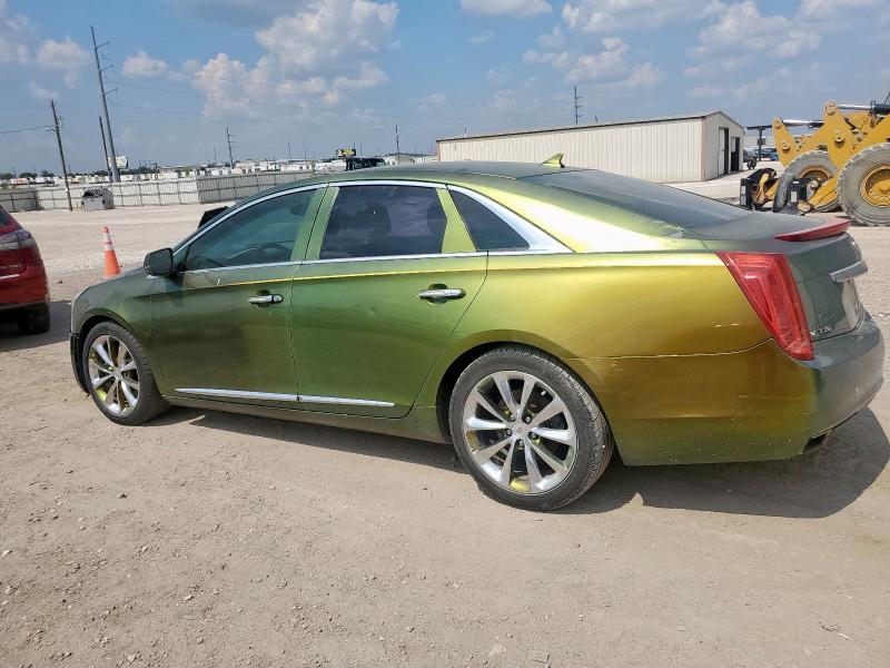 Sedans CADILLAC XTS 2013 Zielony