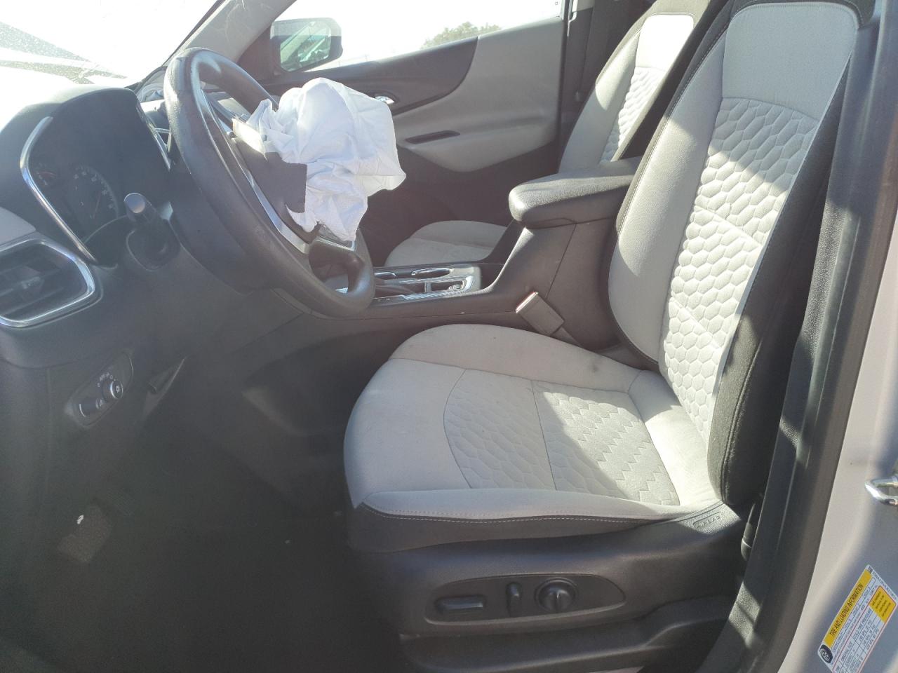 2018 Chevrolet Equinox Lt VIN: 2GNAXJEV8J6270619 Lot: 84189055