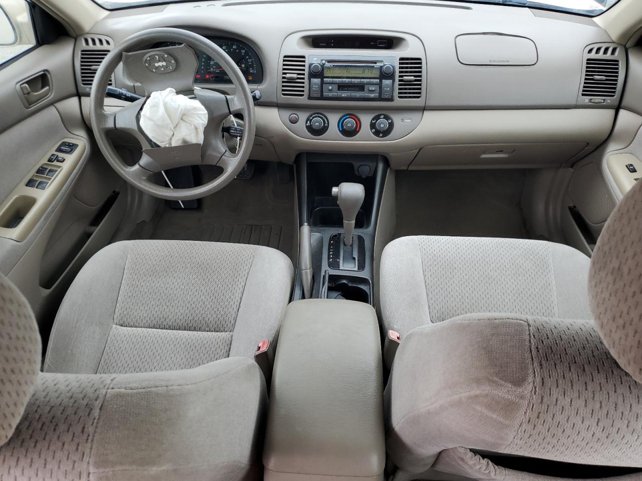 2004 Toyota Camry Le VIN: 4T1BF30K94U575234 Lot: 71221805